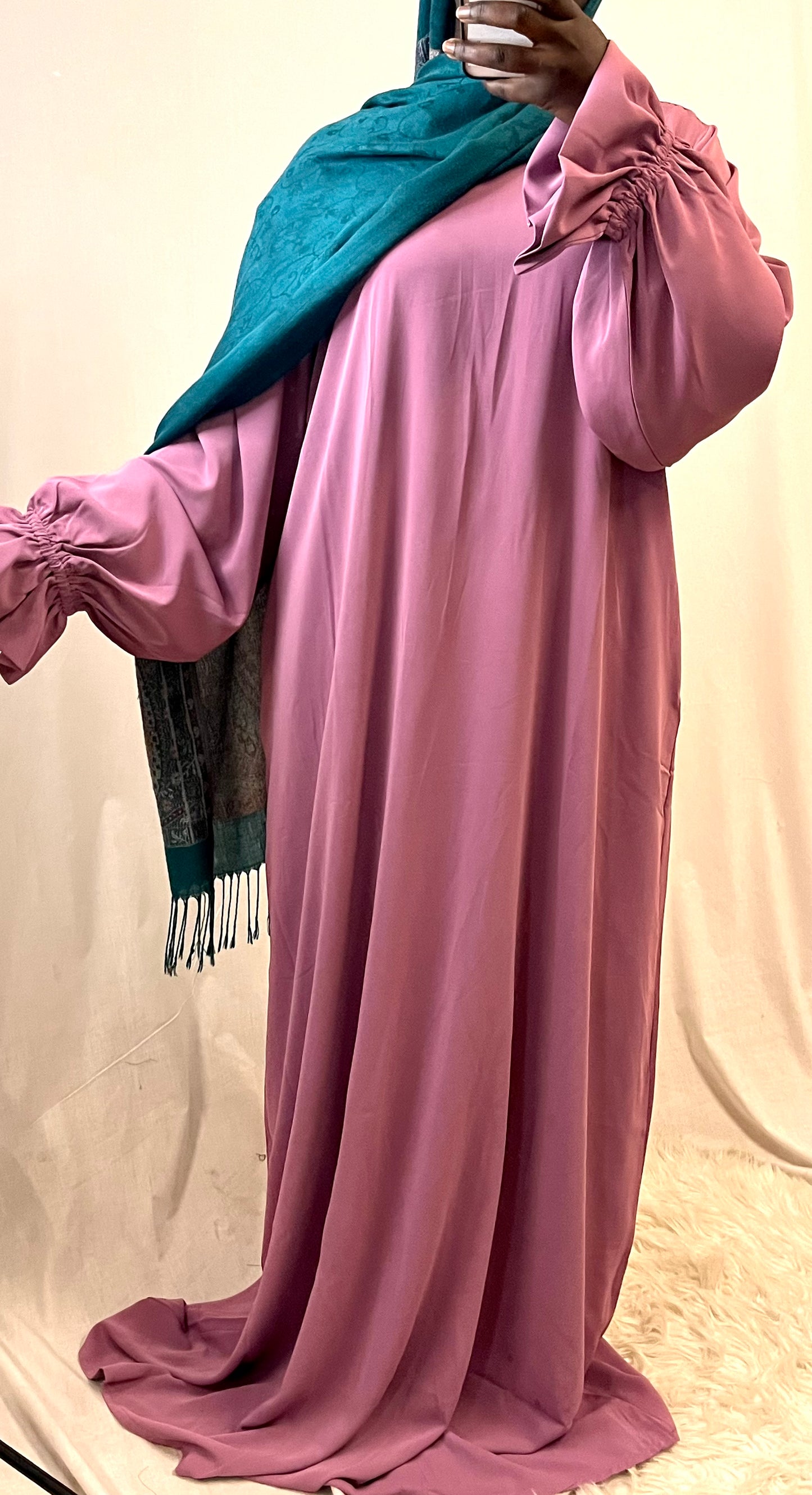 Tall friendly abaya + 1’80cm