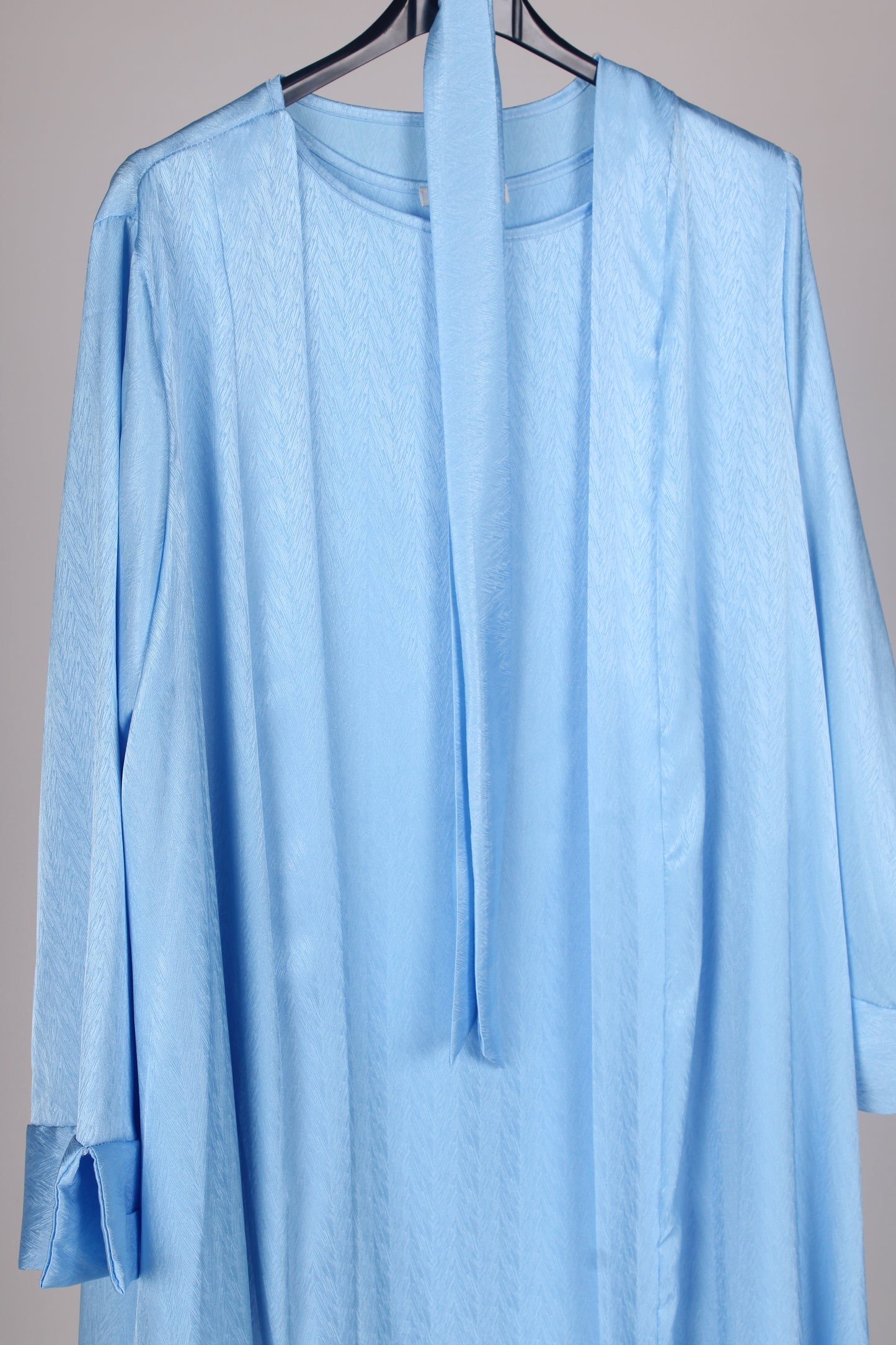 Abaya blue
