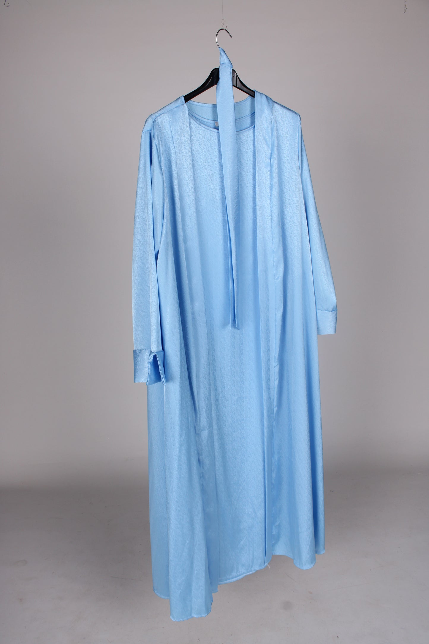 Abaya blue
